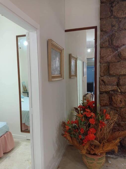 The -300 -A Centrally Located Heritage Home EEsparta Exterior foto